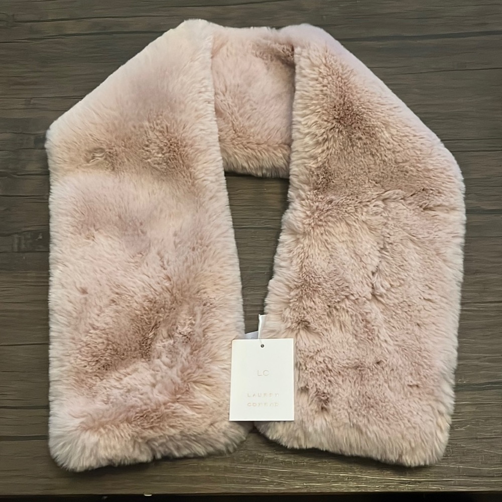 Woman’s scarf